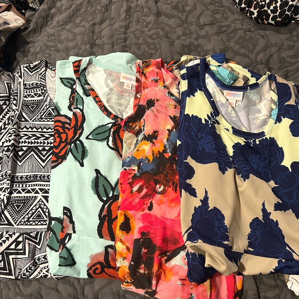 Lot of 4 XS LuLaRoe Nicki tank dresses